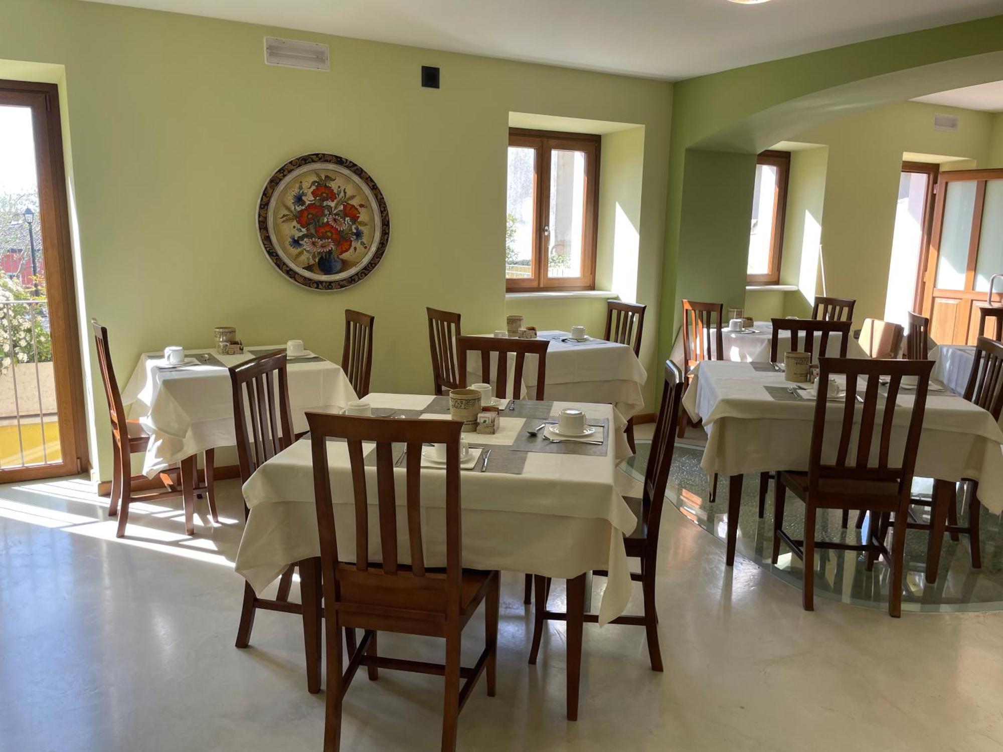 Relais Fontana Rosa B&B Wellness Caprino Veronese Exteriör bild