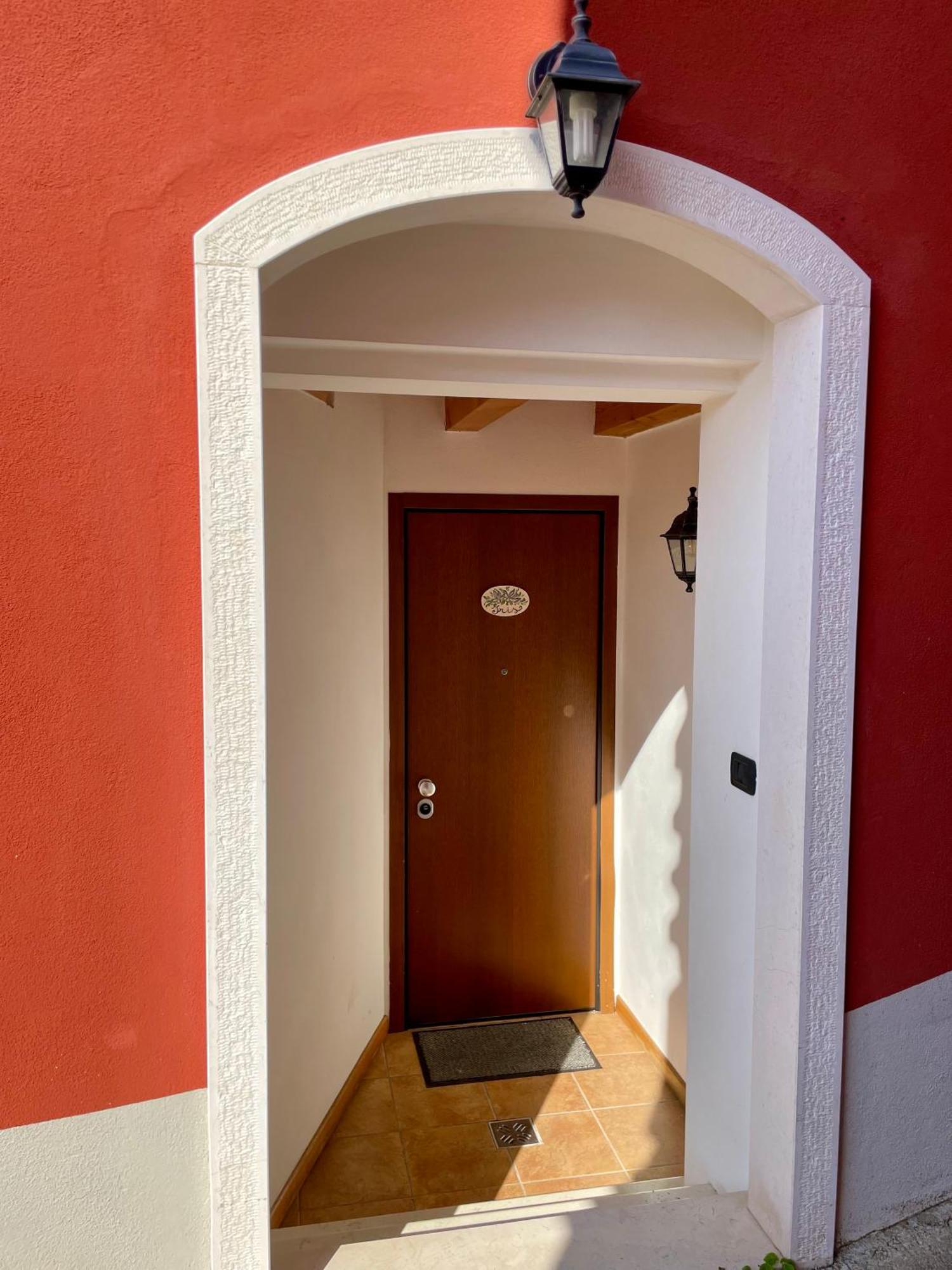 Relais Fontana Rosa B&B Wellness Caprino Veronese Exteriör bild