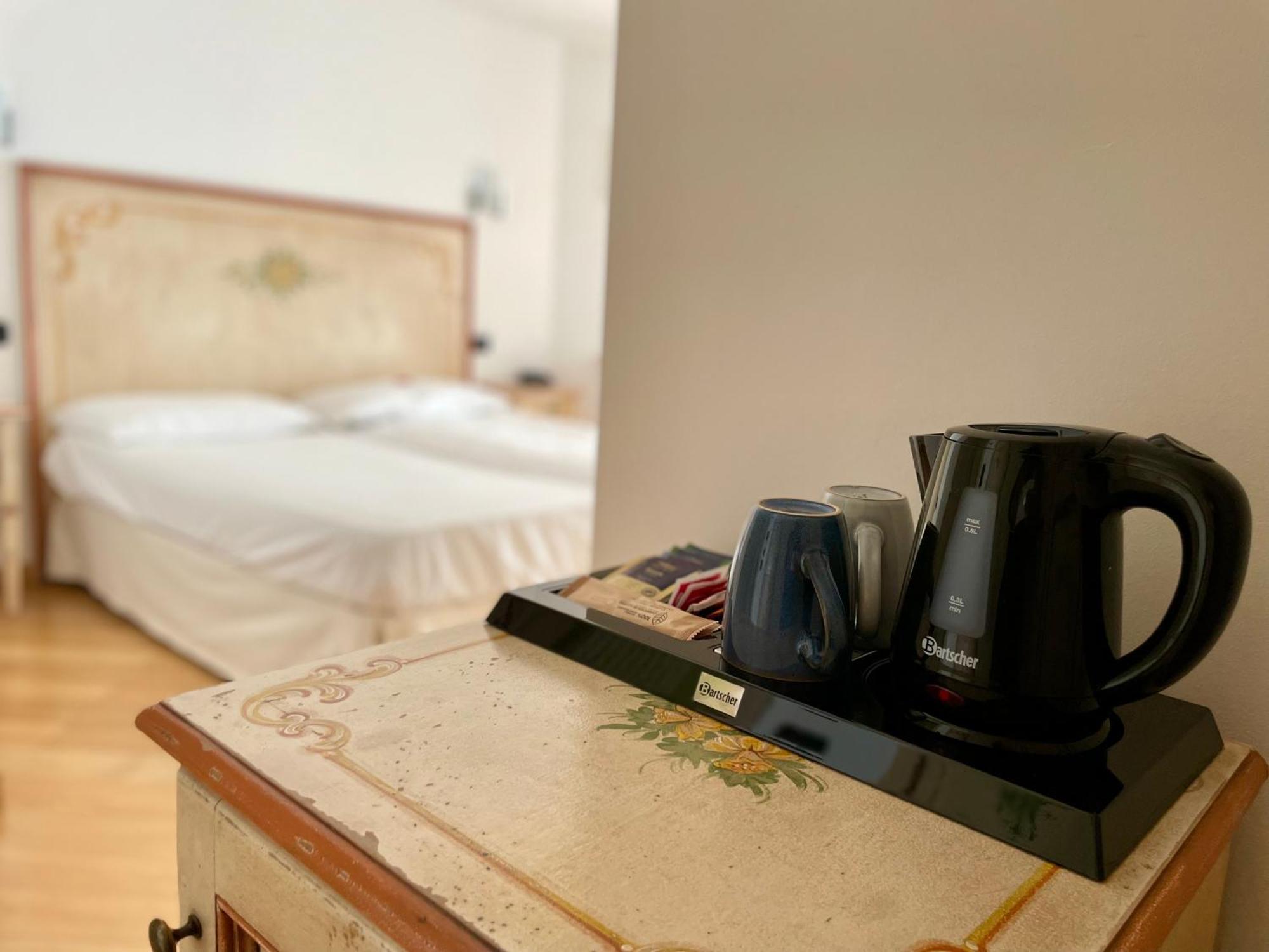 Relais Fontana Rosa B&B Wellness Caprino Veronese Exteriör bild